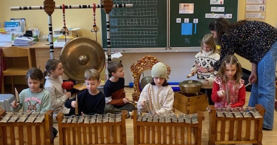 Gamelan 2b